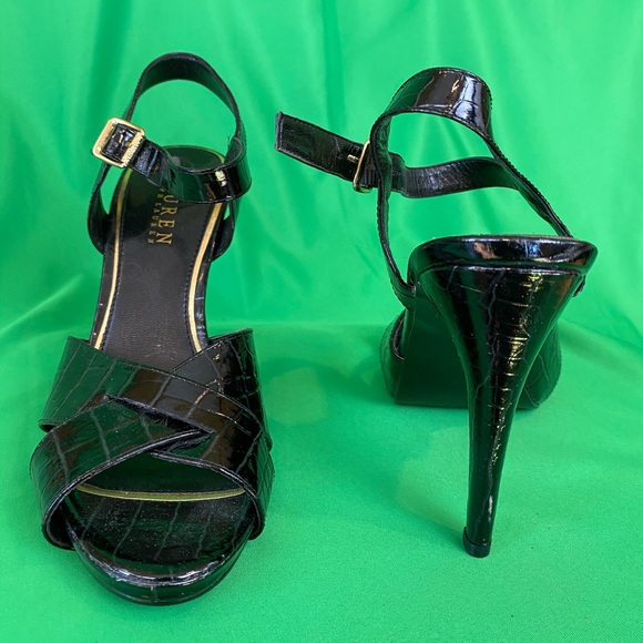 Lauren Ralph Lauren Heels Size 7M - Picture 3 of 6